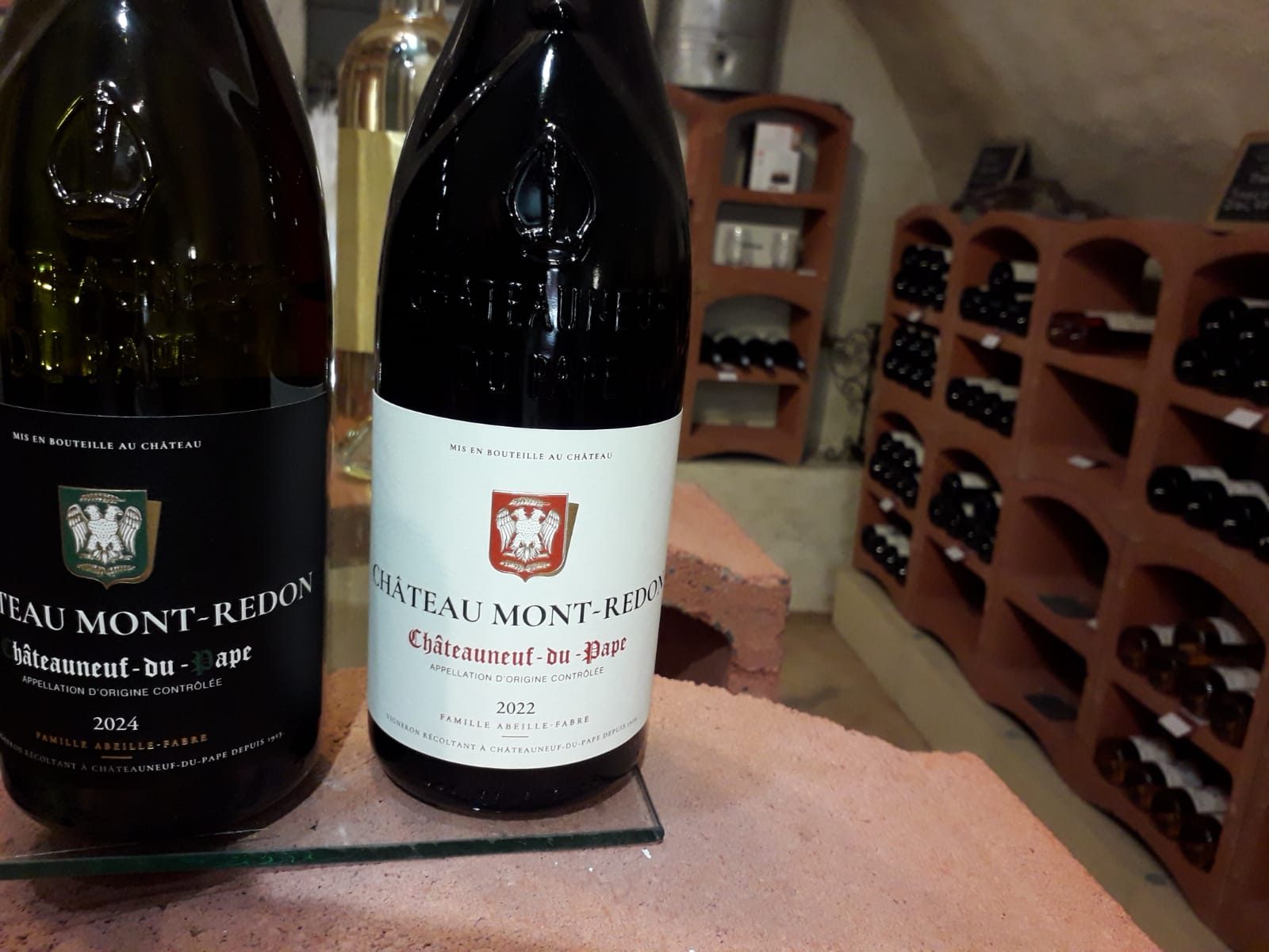 Bouteilles de Châteauneuf-du-Pape, Château Mont-Redon